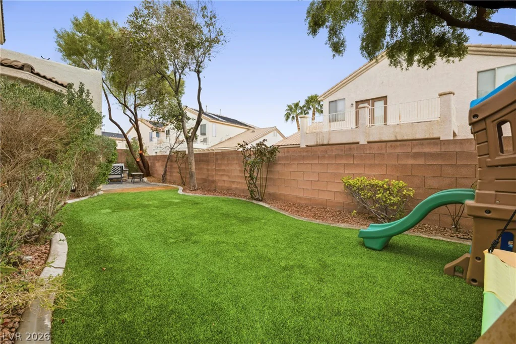 7530 Trickling Wash, Las Vegas, NV 89131