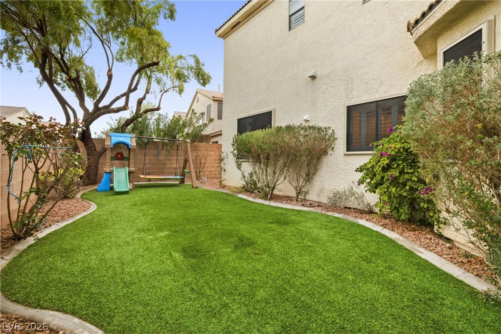 7530 Trickling Wash, Las Vegas, NV 89131