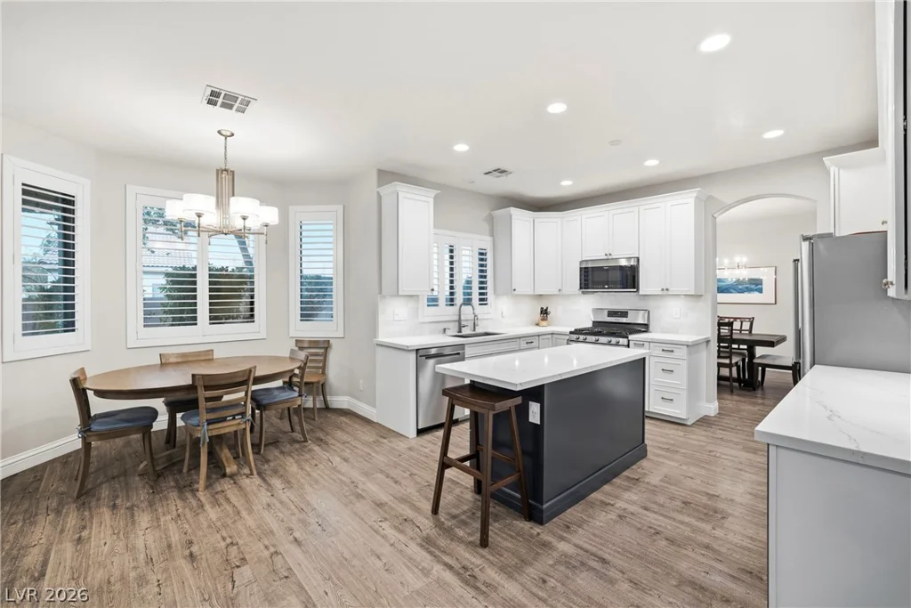7530 Trickling Wash, Las Vegas, NV 89131