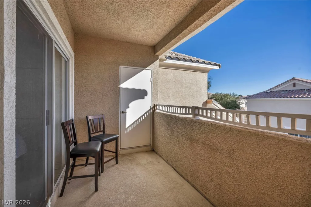 5855 Valley, North Las Vegas, NV 89031