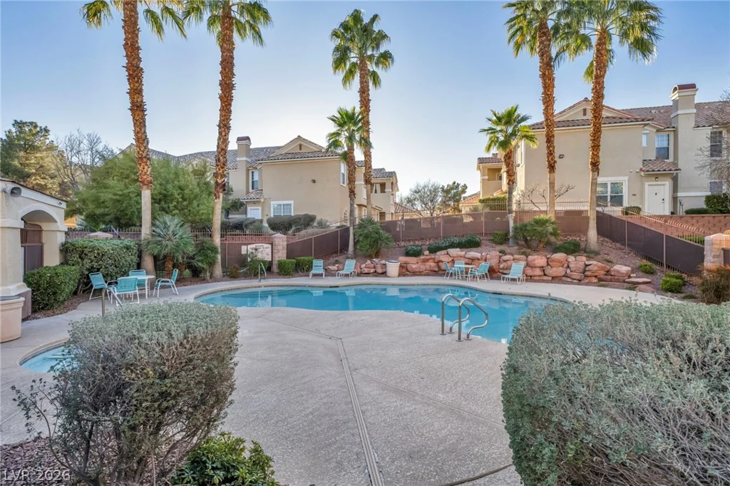 5855 Valley, North Las Vegas, NV 89031