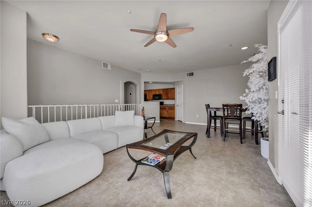 5855 Valley, North Las Vegas, NV 89031