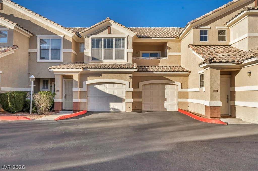5855 Valley, North Las Vegas, NV 89031