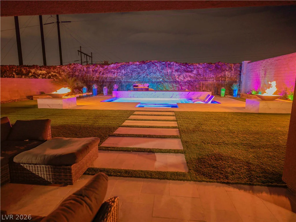270 Shaded Canyon, Henderson, NV 89012