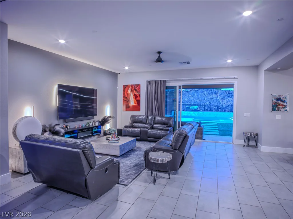 270 Shaded Canyon, Henderson, NV 89012
