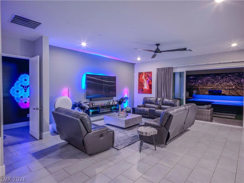 270 Shaded Canyon, Henderson, NV 89012