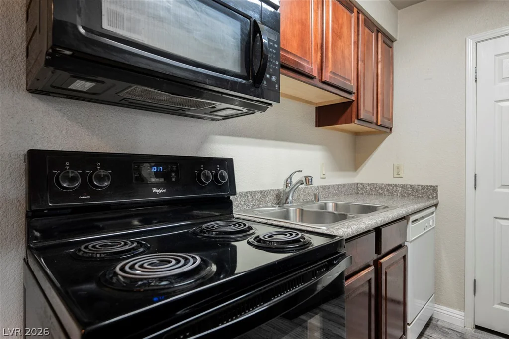 2606 Durango, Las Vegas, NV 89117