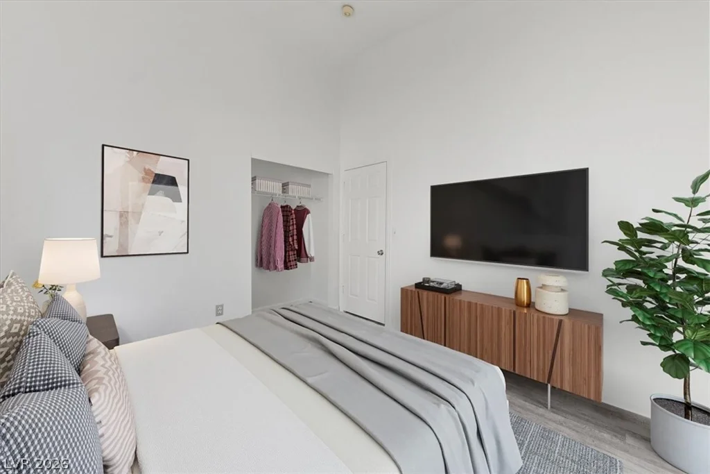 2305 Lone Ridge, North Las Vegas, NV 89032