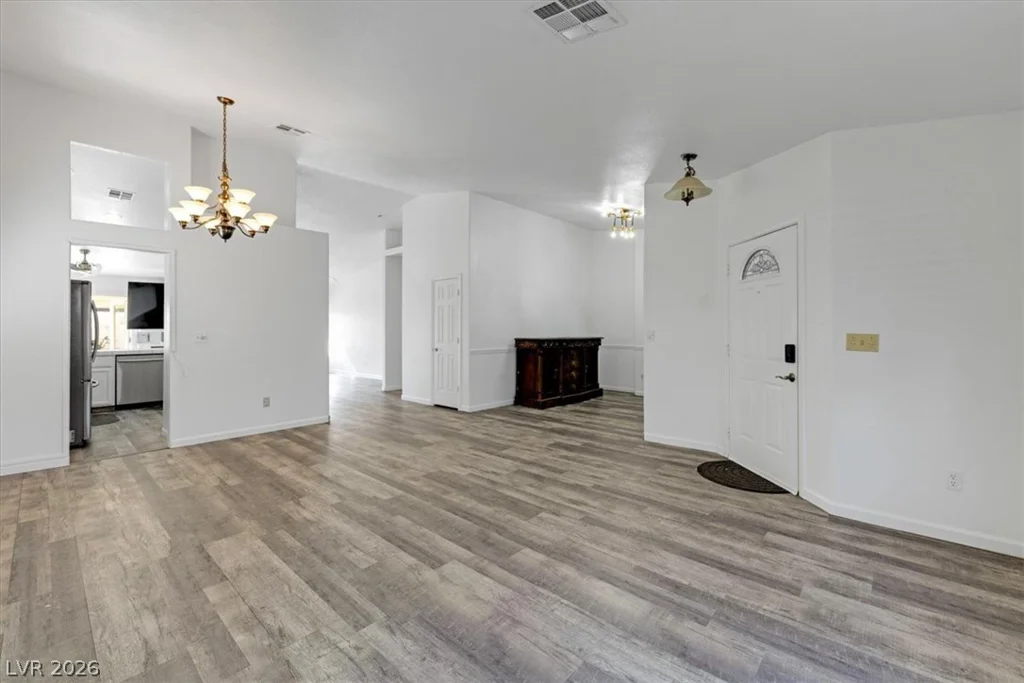2305 Lone Ridge, North Las Vegas, NV 89032
