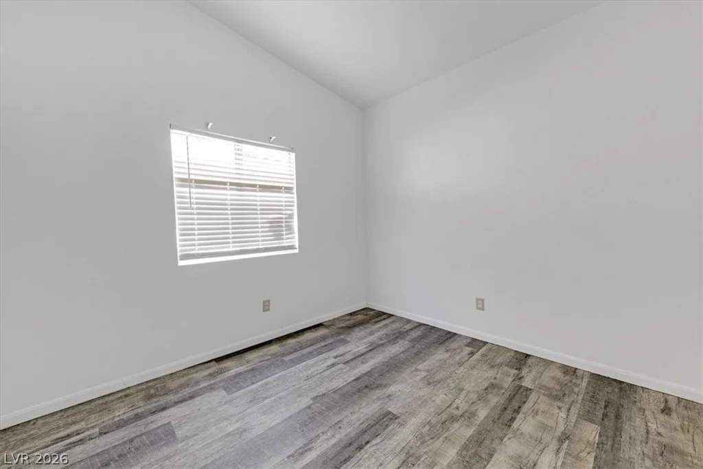 2305 Lone Ridge, North Las Vegas, NV 89032