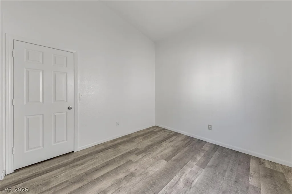 2305 Lone Ridge, North Las Vegas, NV 89032