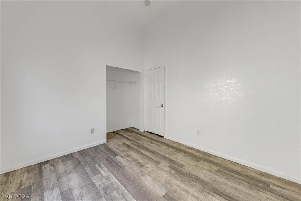 2305 Lone Ridge, North Las Vegas, NV 89032
