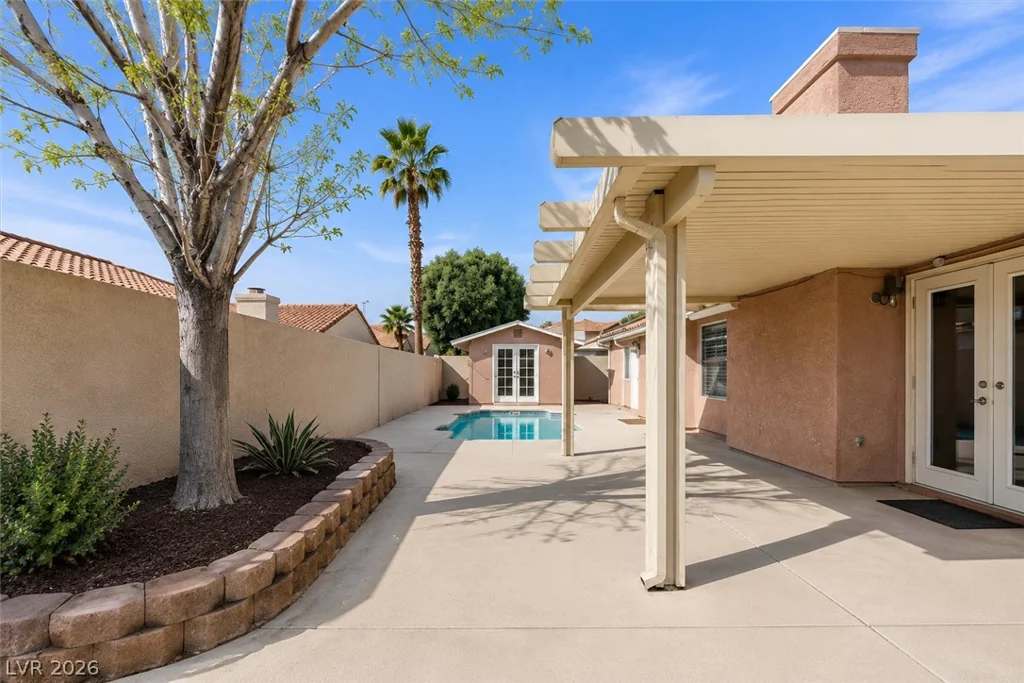 2305 Lone Ridge, North Las Vegas, NV 89032