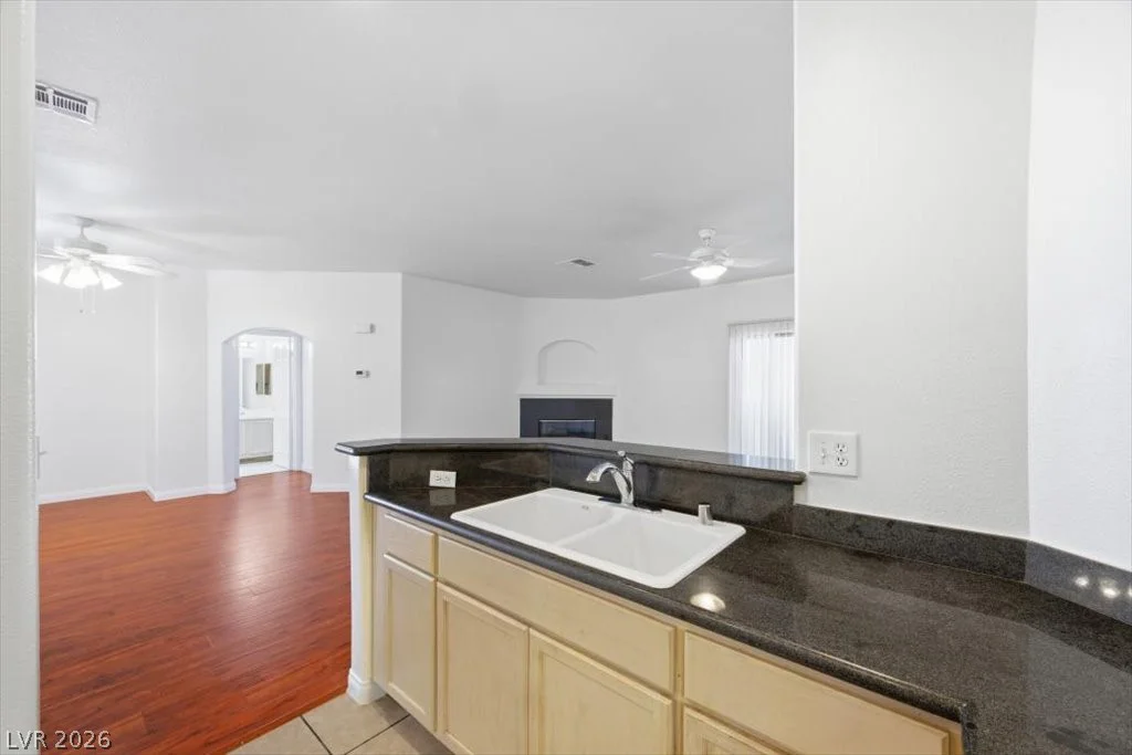 2050 Warm Springs, Henderson, NV 89014