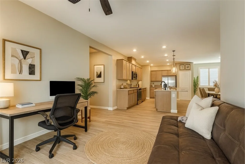 10255 Crimson Currant, Las Vegas, NV 89143