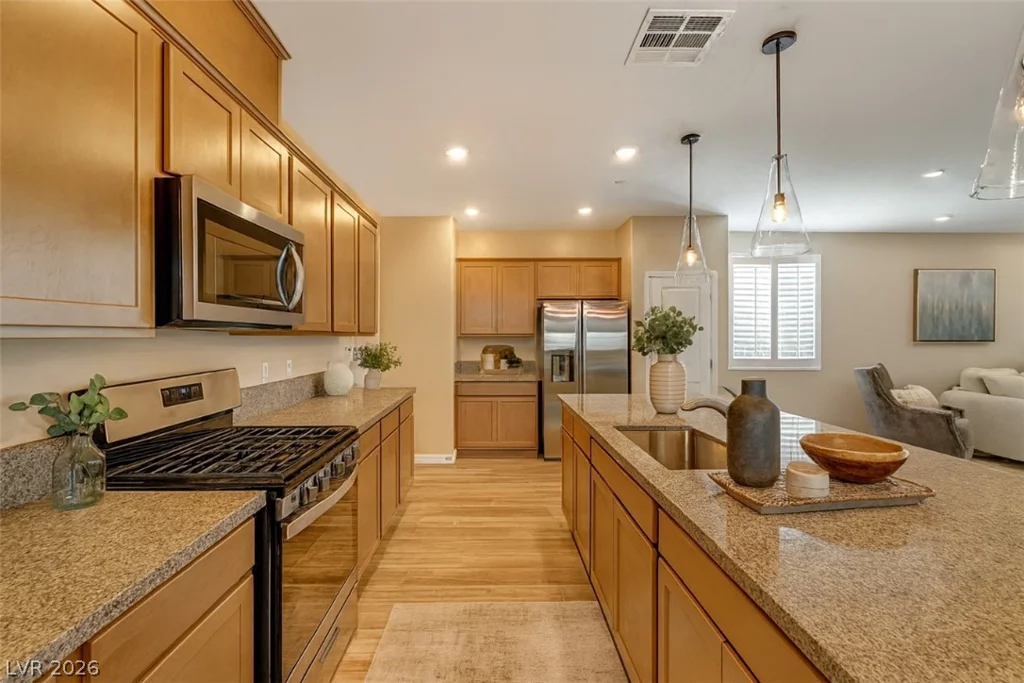 10255 Crimson Currant, Las Vegas, NV 89143