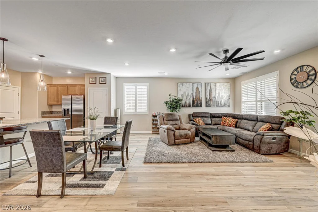10255 Crimson Currant, Las Vegas, NV 89143