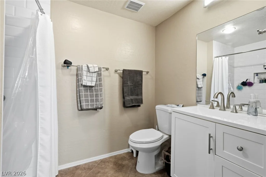 6868 Sky Pointe, Las Vegas, NV 89131