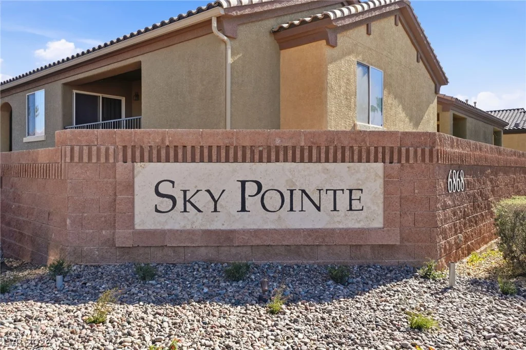 6868 Sky Pointe, Las Vegas, NV 89131