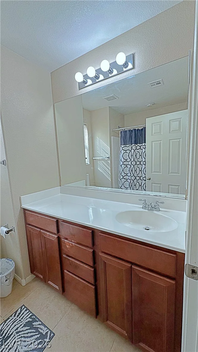 8371 Stillhouse, Las Vegas, NV 89113