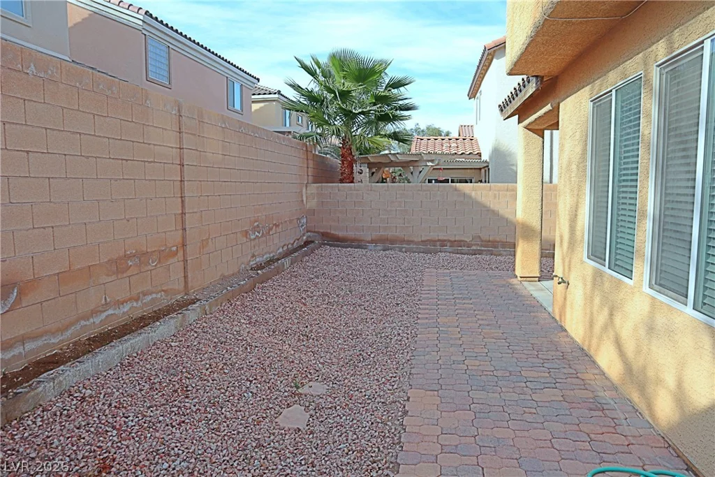8371 Stillhouse, Las Vegas, NV 89113