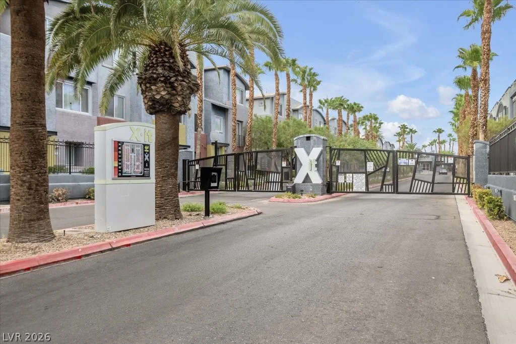 9050 Tropicana, Las Vegas, NV 89147