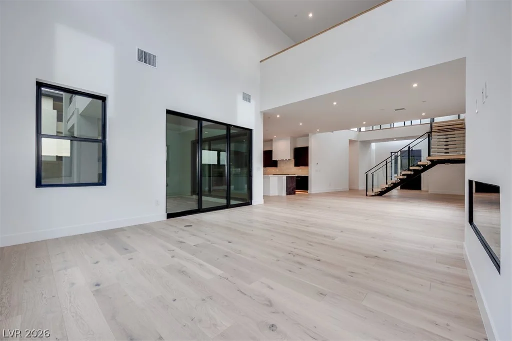 27 Sumter Ridge, Las Vegas, NV 89138