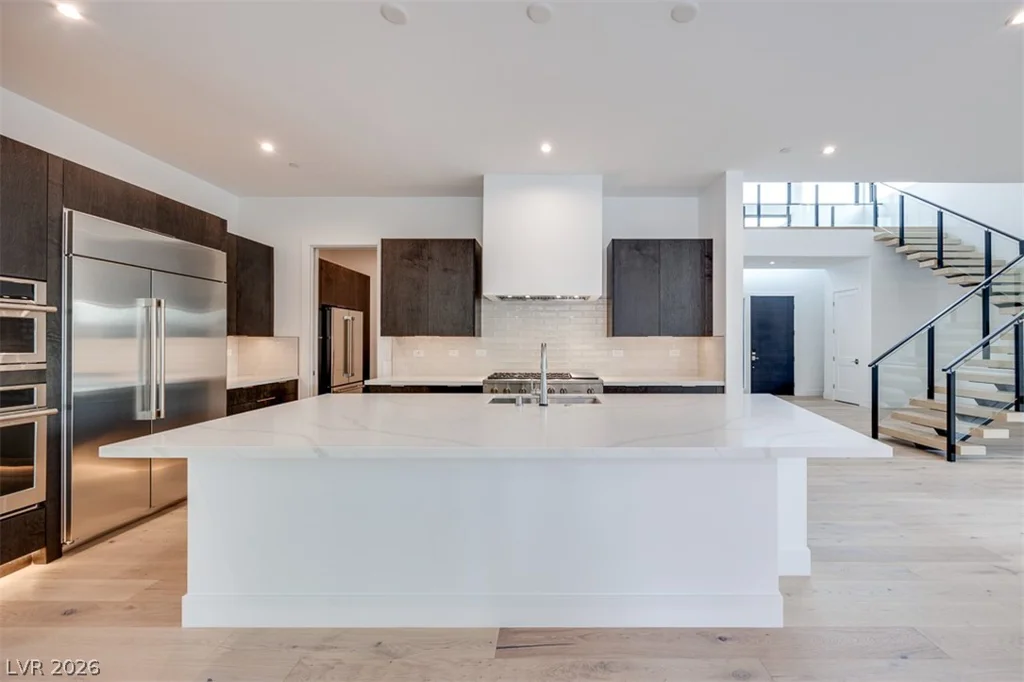 27 Sumter Ridge, Las Vegas, NV 89138