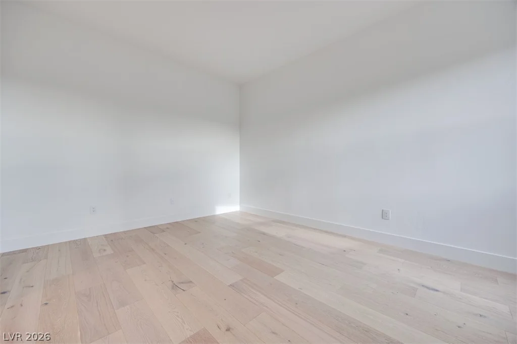27 Sumter Ridge, Las Vegas, NV 89138