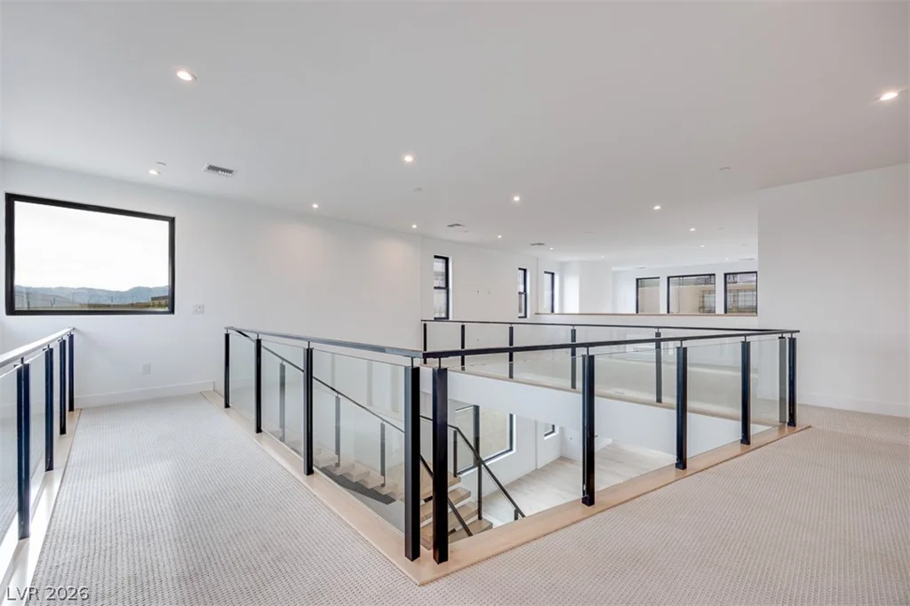 27 Sumter Ridge, Las Vegas, NV 89138