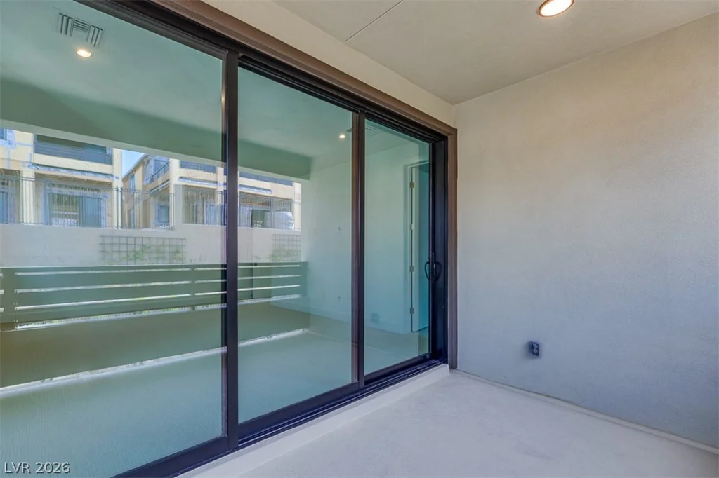 27 Sumter Ridge, Las Vegas, NV 89138