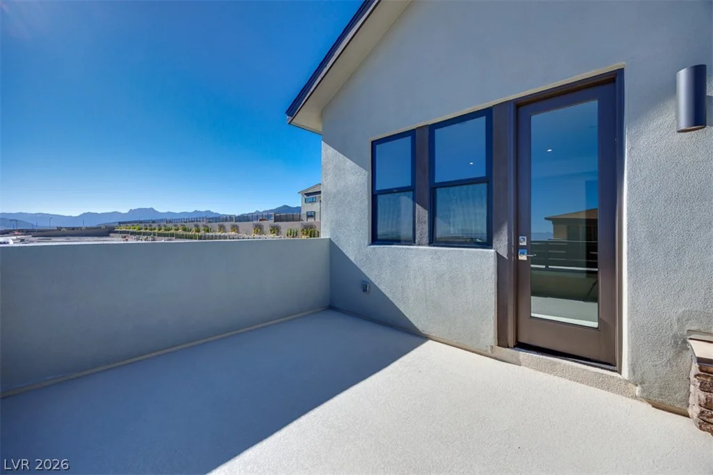 27 Sumter Ridge, Las Vegas, NV 89138