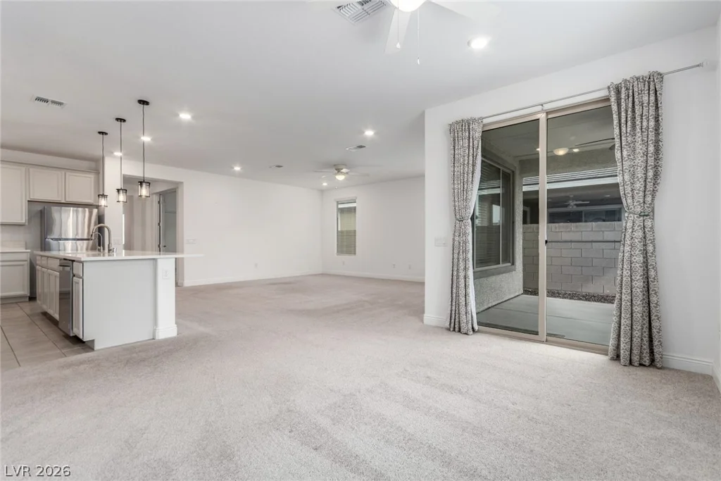 2109 Dalewood, North Las Vegas, NV 89086