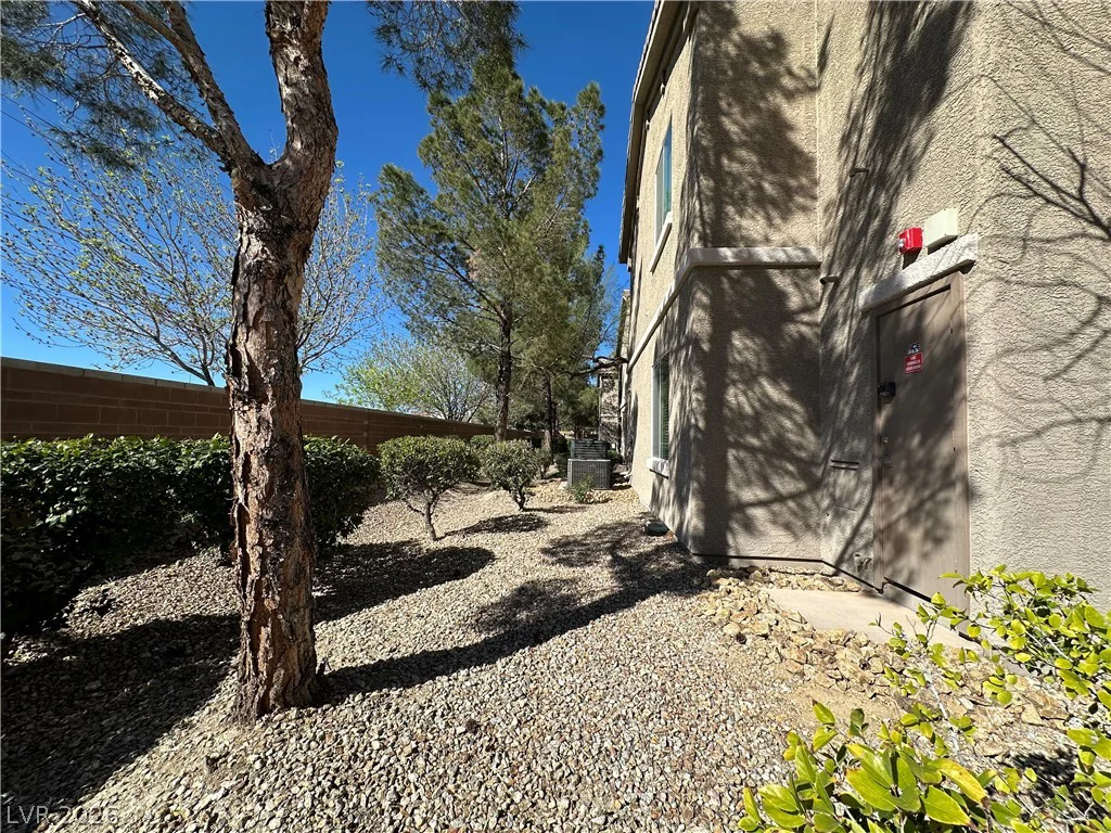 6655 Abruzzi, North Las Vegas, NV 89084