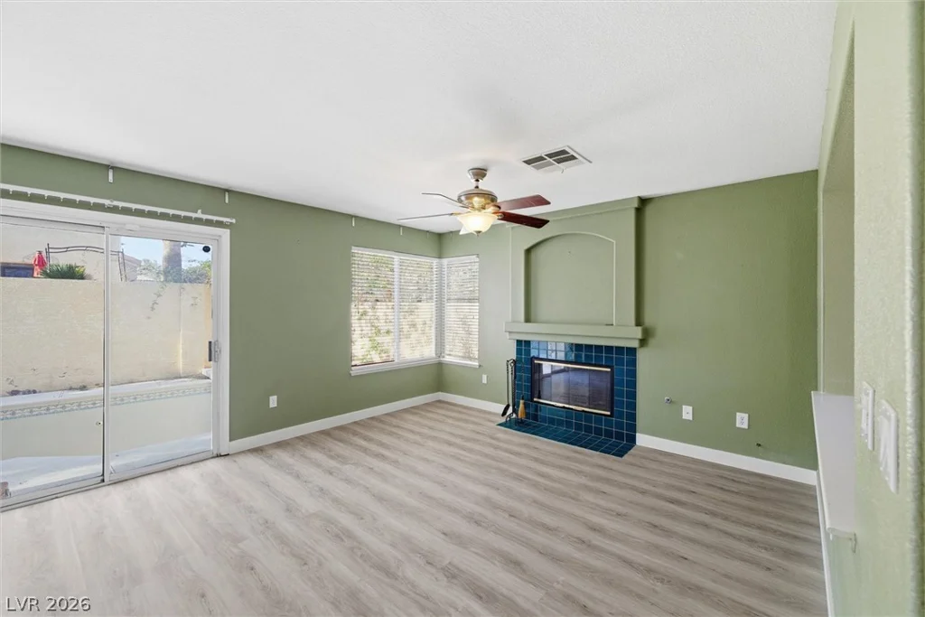2341 Queen Bee, Las Vegas, NV 89134
