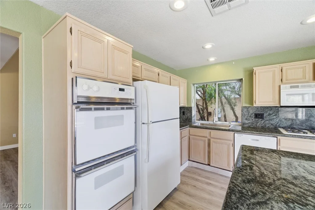 2341 Queen Bee, Las Vegas, NV 89134