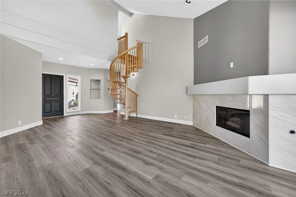 8185 Round Hills, Las Vegas, NV 89113