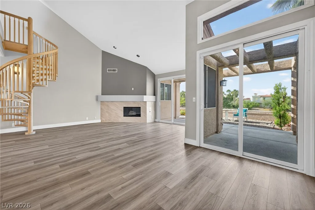 8185 Round Hills, Las Vegas, NV 89113
