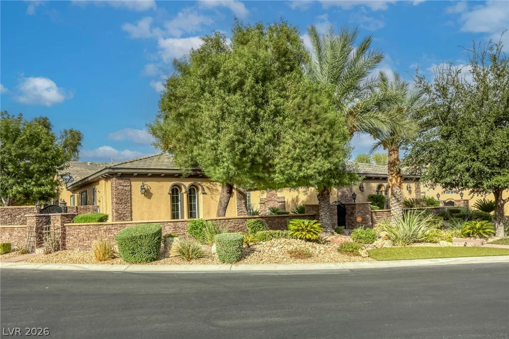 6908 Via Locanda, Las Vegas, NV 89131