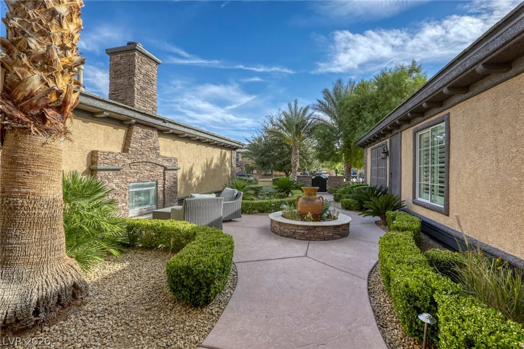 6908 Via Locanda, Las Vegas, NV 89131