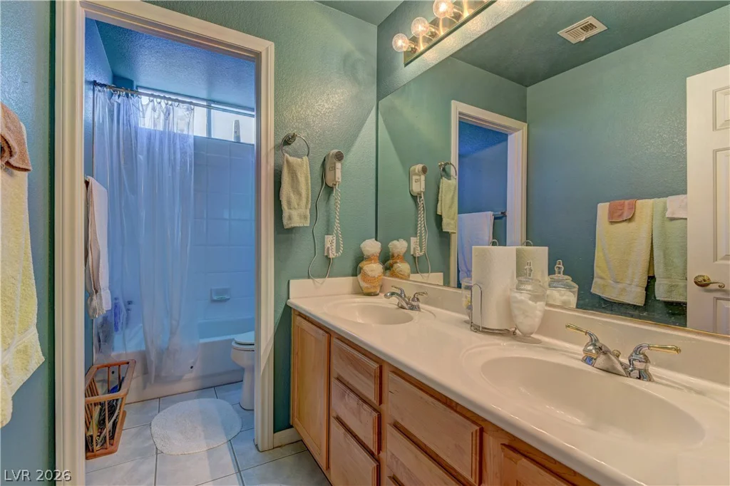 1169 Garbo, Las Vegas, NV 89142