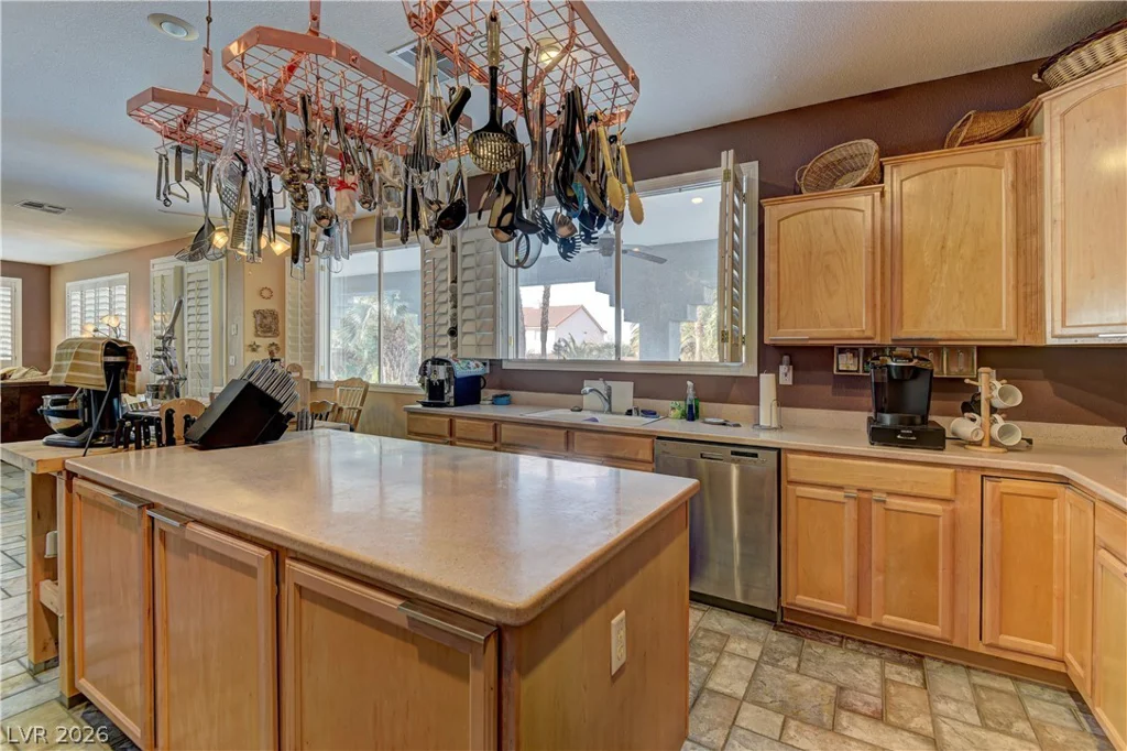 1169 Garbo, Las Vegas, NV 89142
