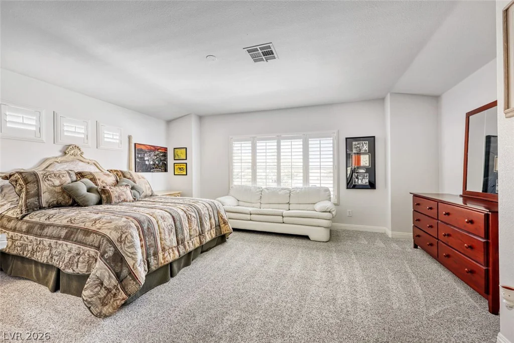 8083 Shadowvale, Las Vegas, NV 89147