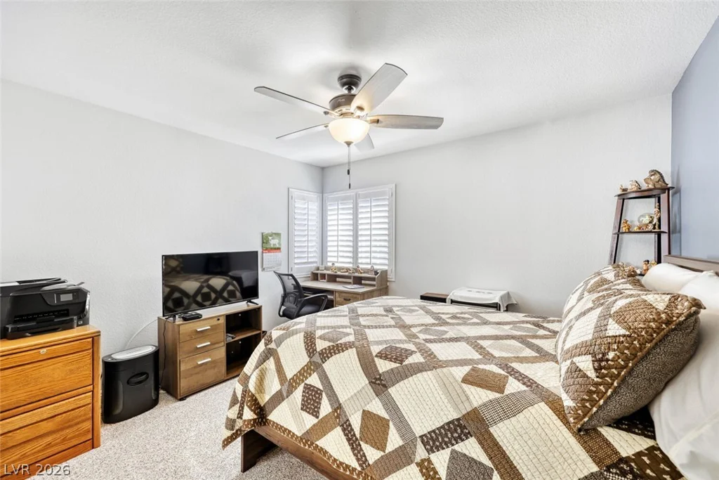 8083 Shadowvale, Las Vegas, NV 89147