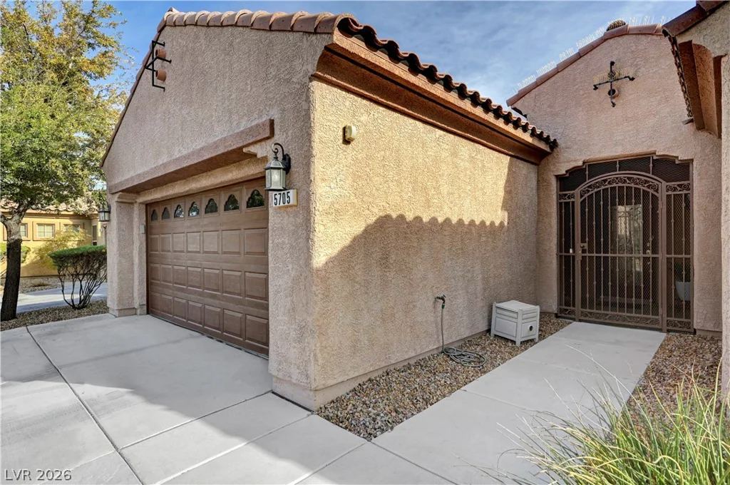 5705 Criollo, Las Vegas, NV 89122
