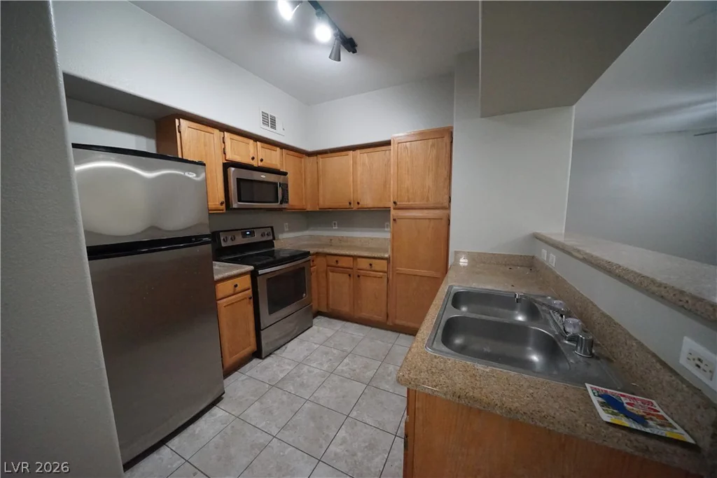 7255 Sunset, Las Vegas, NV 89113