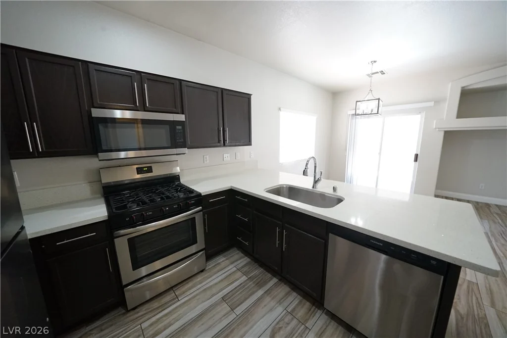 8845 Settlers Pointe, Las Vegas, NV 89148