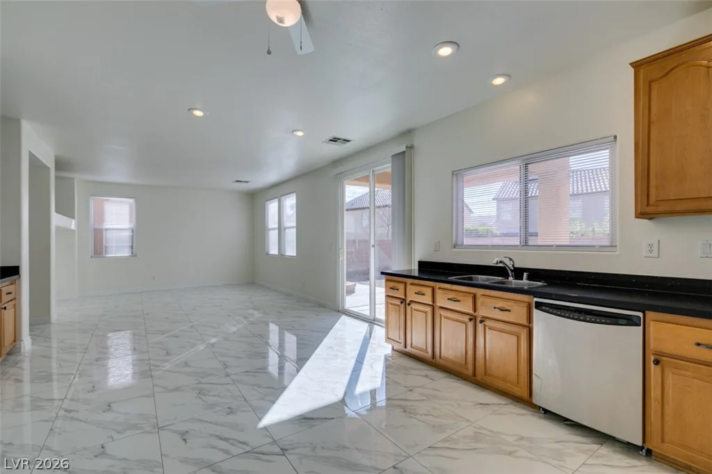 3217 Aspinwall, North Las Vegas, NV 89081