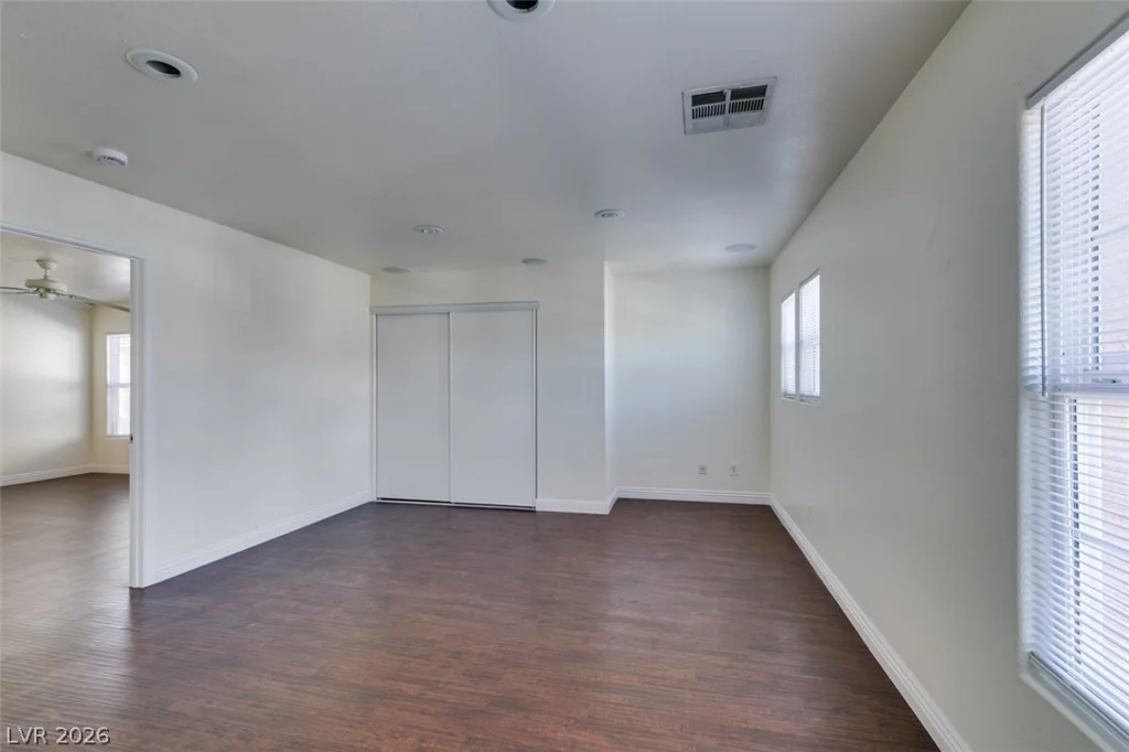 3217 Aspinwall, North Las Vegas, NV 89081