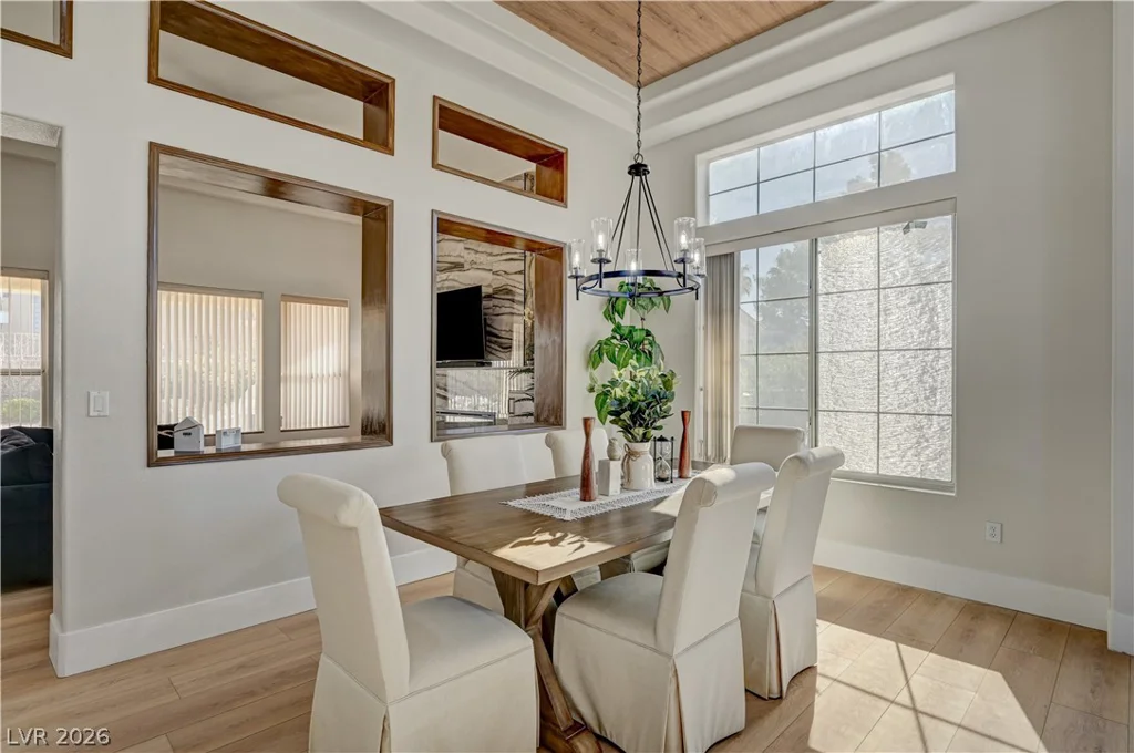 10613 Sky Meadows, Las Vegas, NV 89134